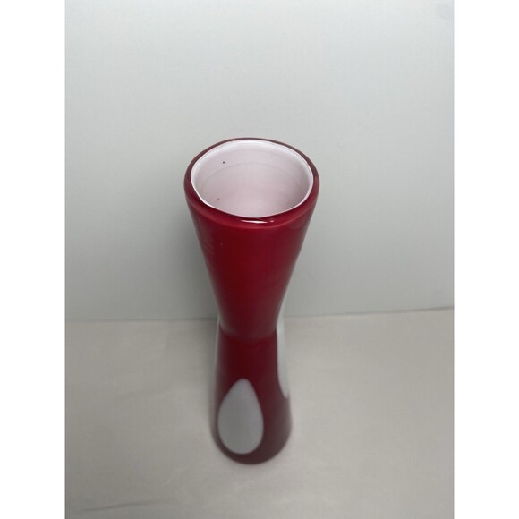 Pier 1 Bright Red and White Cased Glass Vase Hand Blown Stretched 11" Tall - Picture 3 of 8